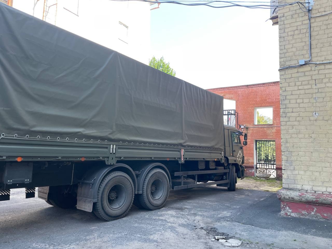 image_0
