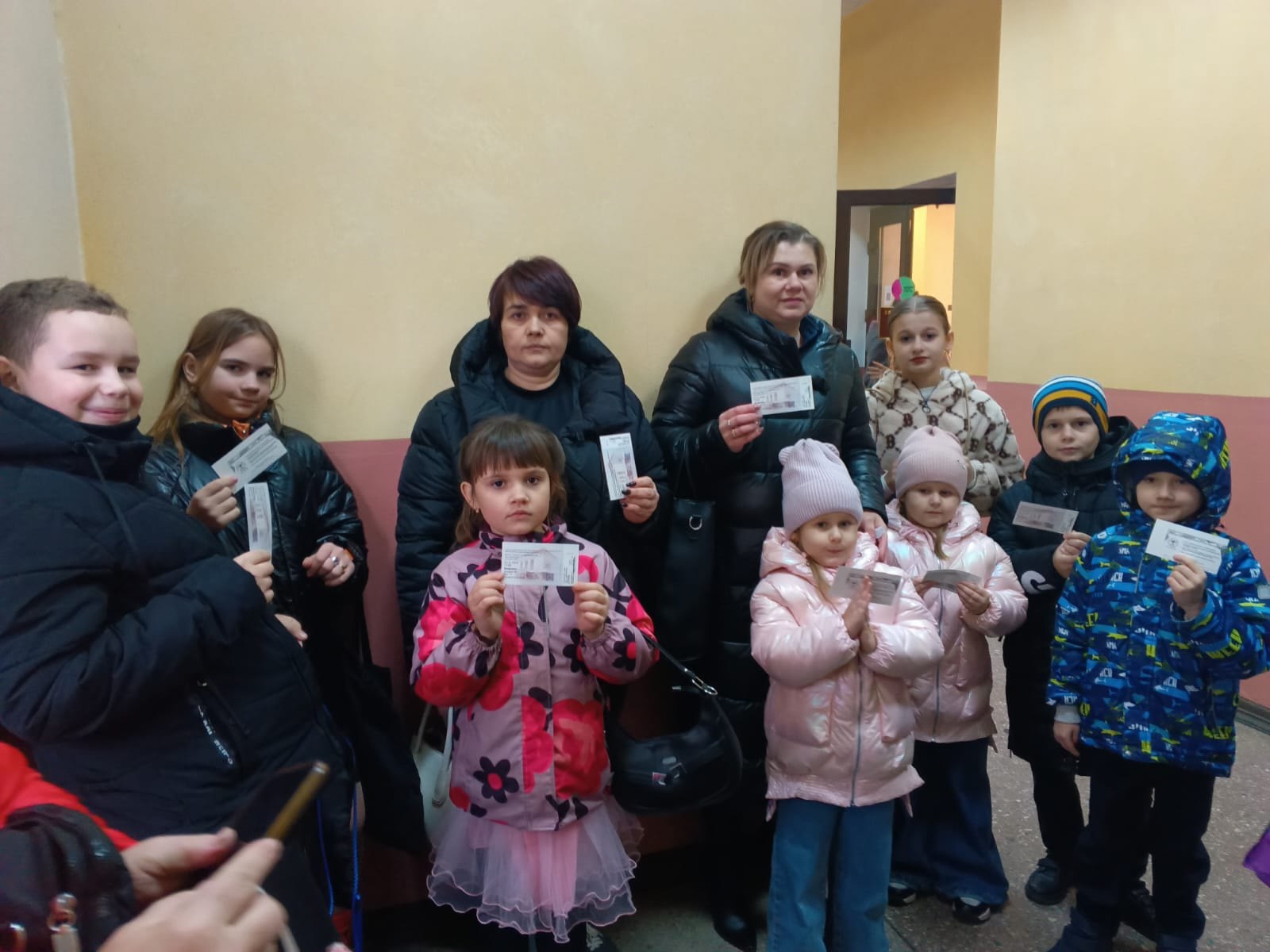 image_0 image_0