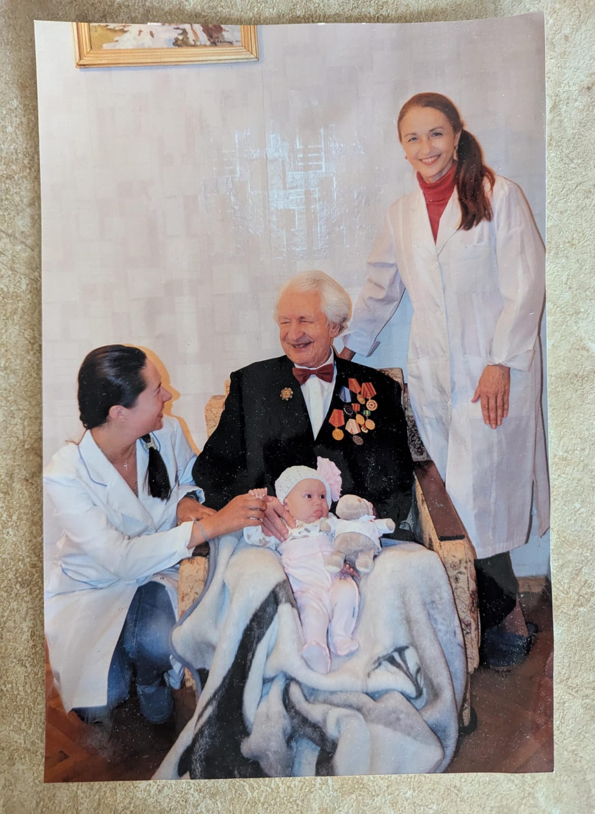 image_0 image_0