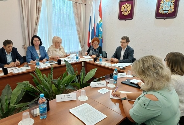 Самарские союзницы - с заботой о «страждующих от винопития»