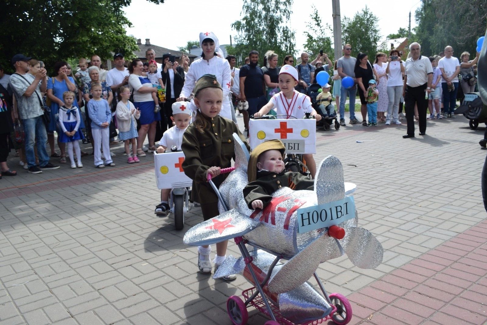 image_0 image_0