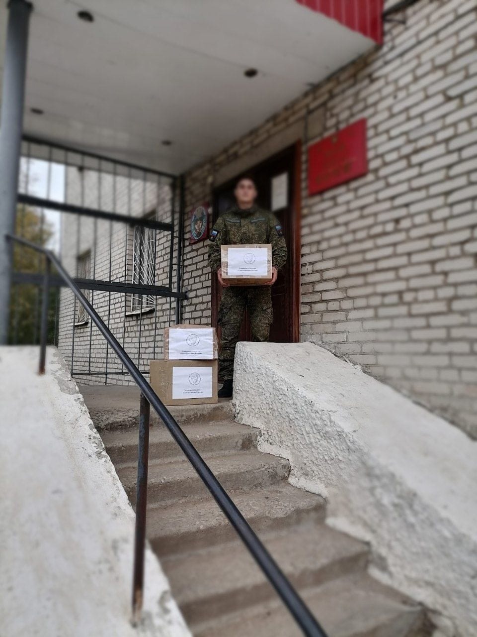 image_0 image_0