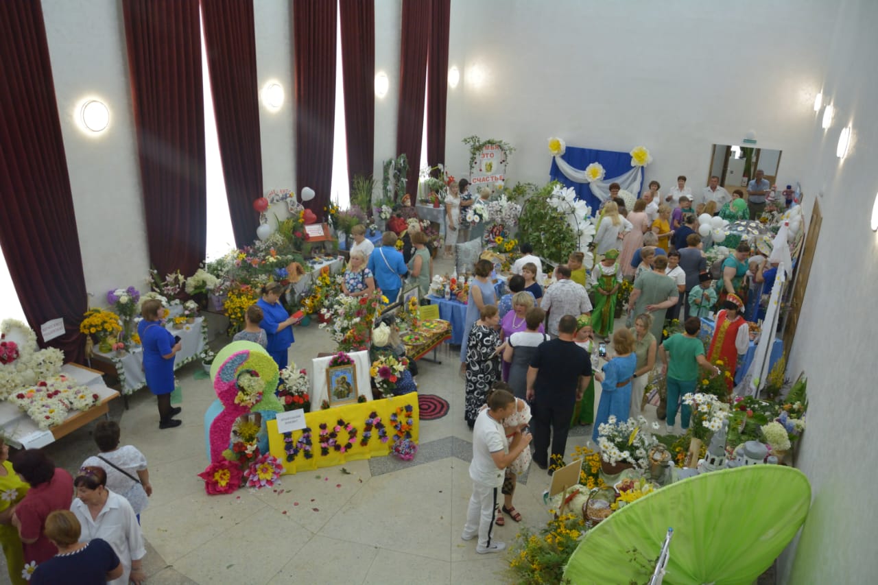 image_0 image_0