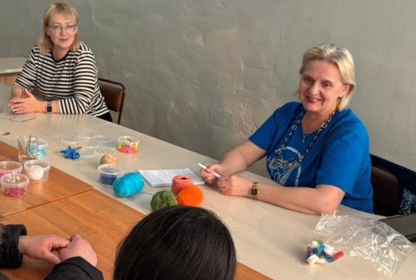 Активистки СЖР Еврейской автономии провели творческое занятие для осужденных женщин