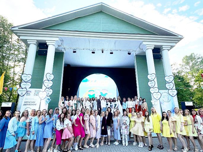 Проект «Мамы Череповца» помогает женщинам в декрете реализовать свои таланты