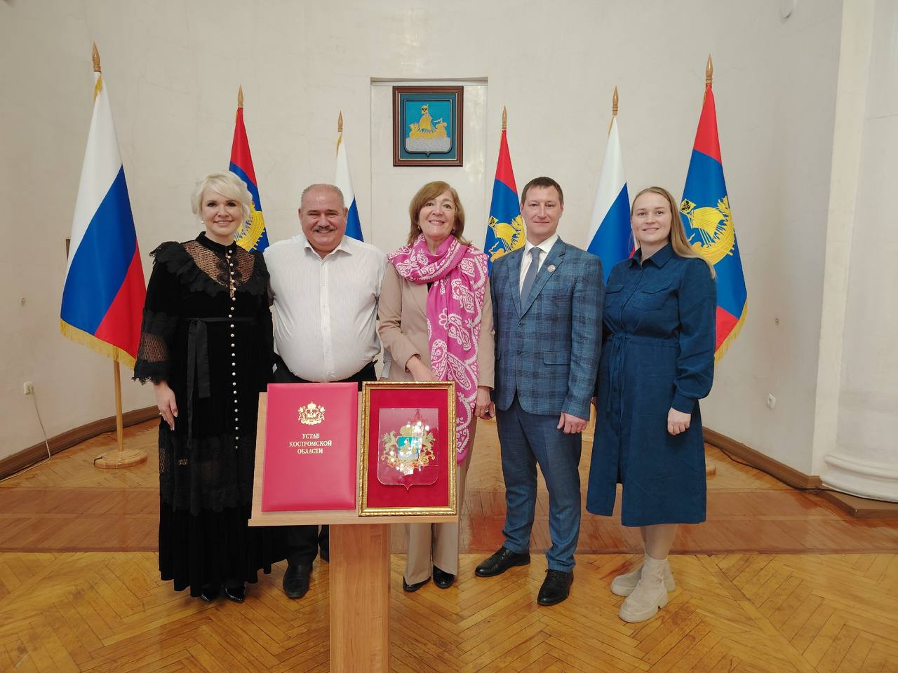 image_0