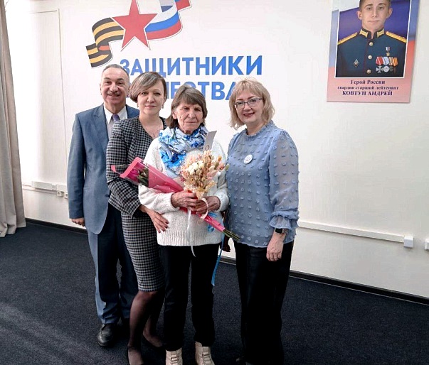 image_0 image_0