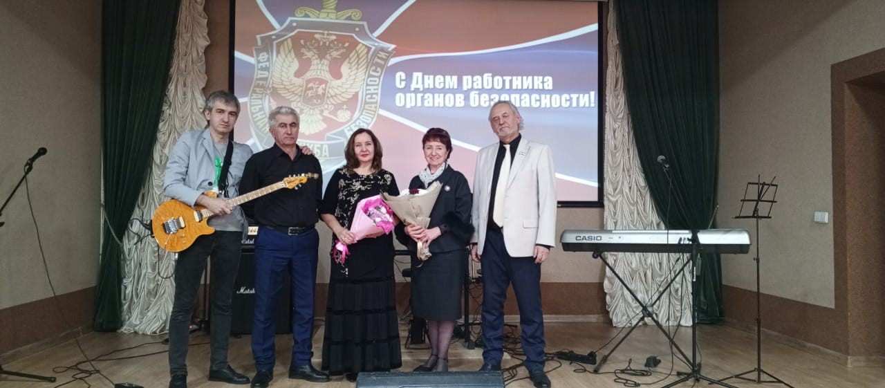 image_0 image_0