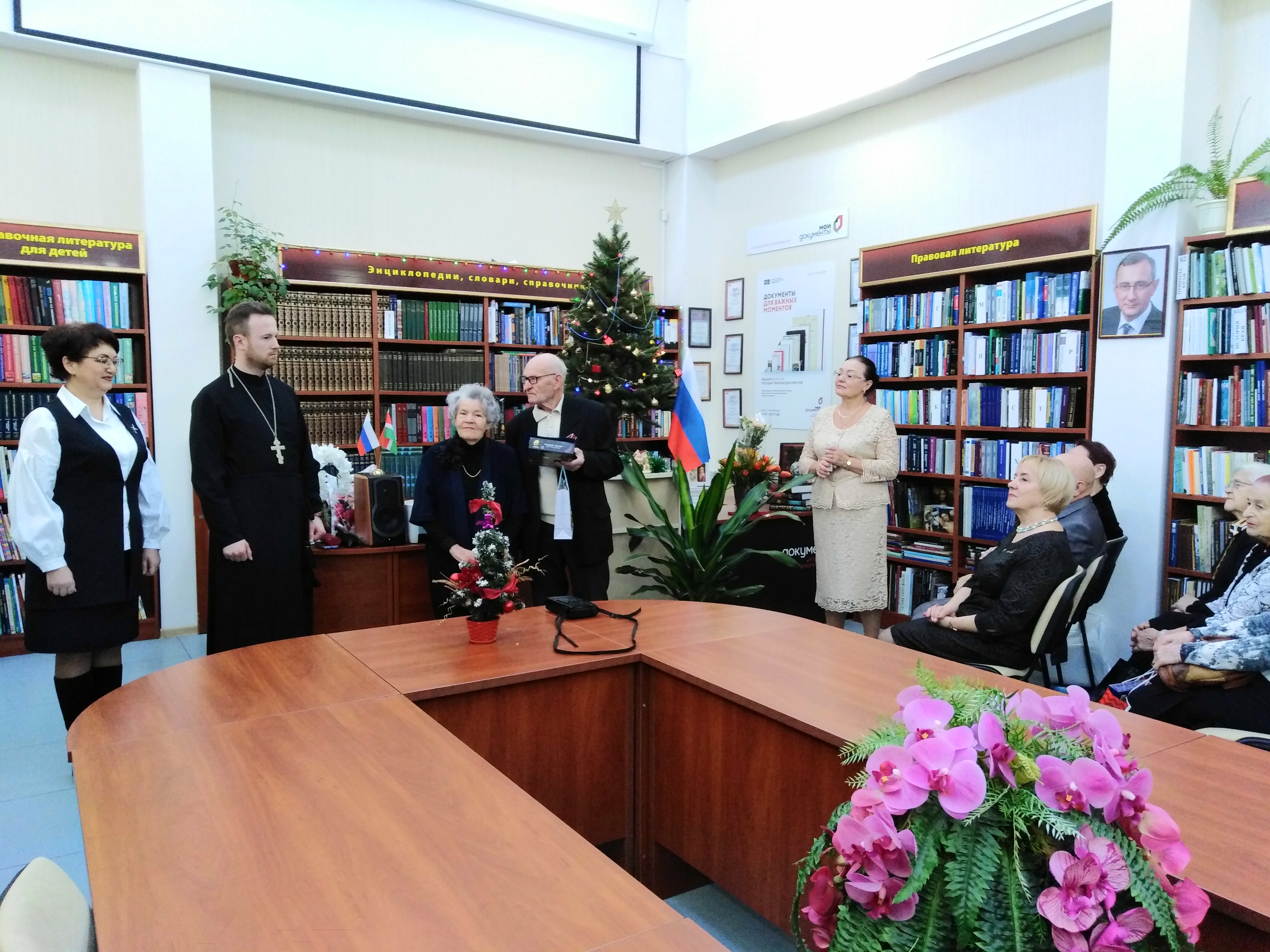 image_0 image_0