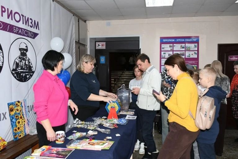 Женсовет "Виринея" организовал беспроигрышную лотерею на благотворительном мероприятии