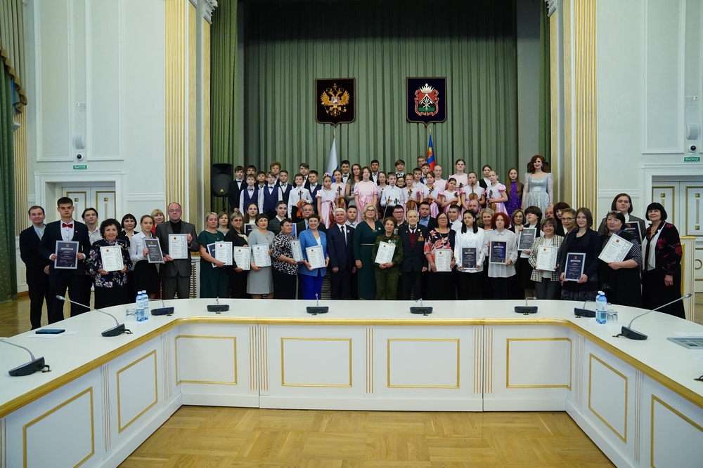 image_0 image_0