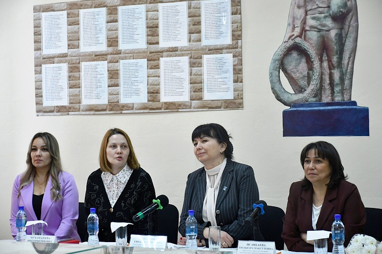 В Башкортостане прошел круглый стол «Сильная женщина – сильная страна»