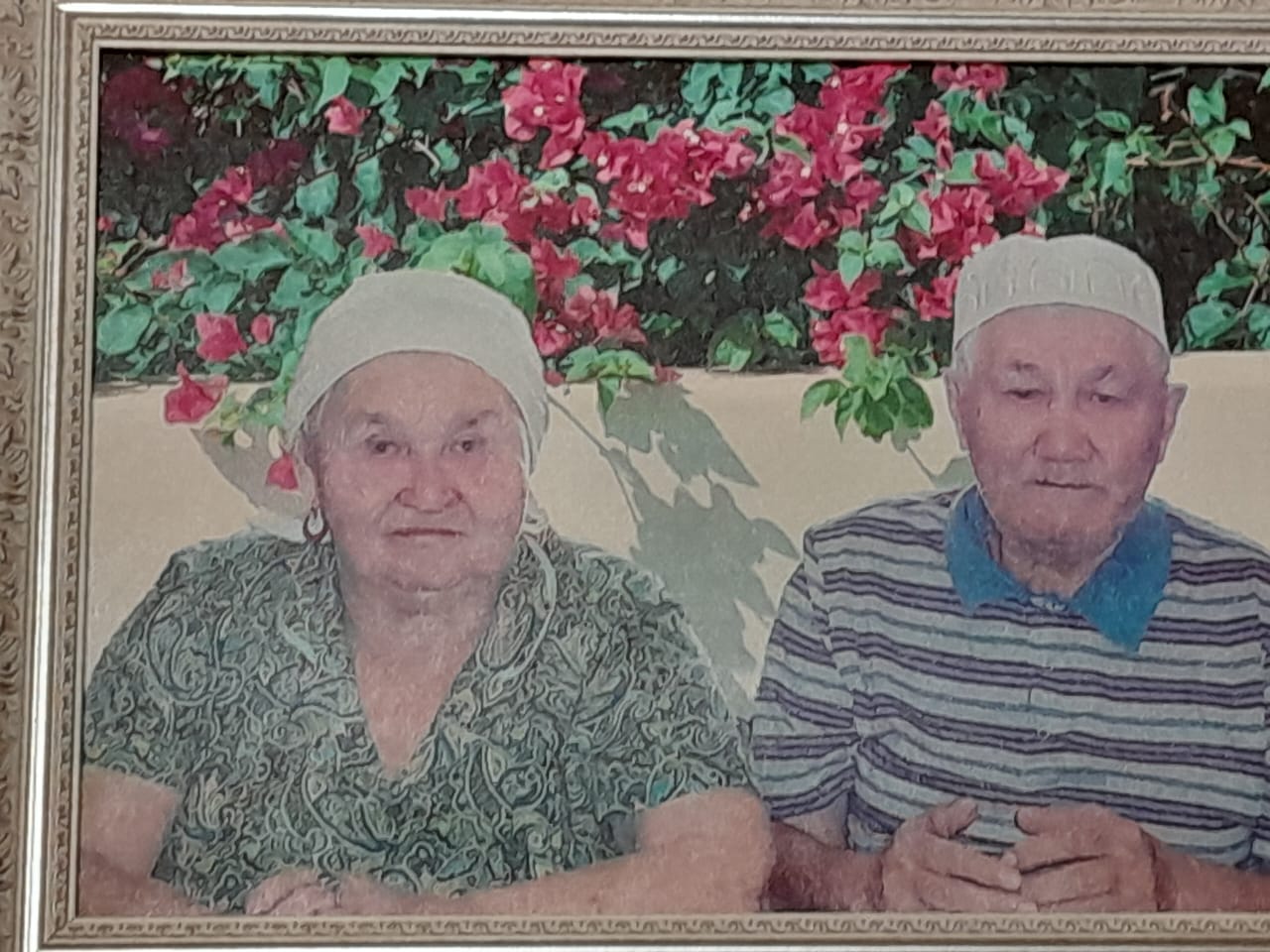 image_0 image_0