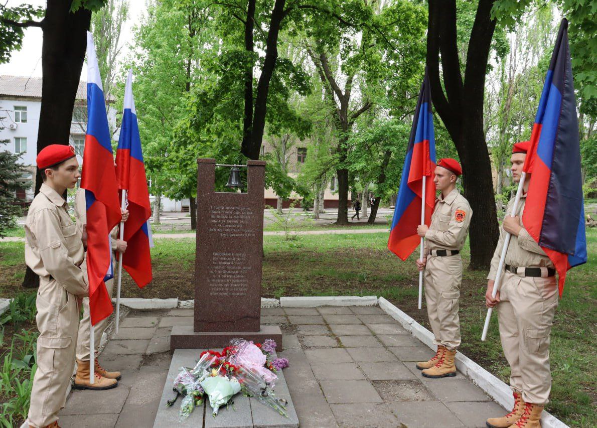 image_0 image_0