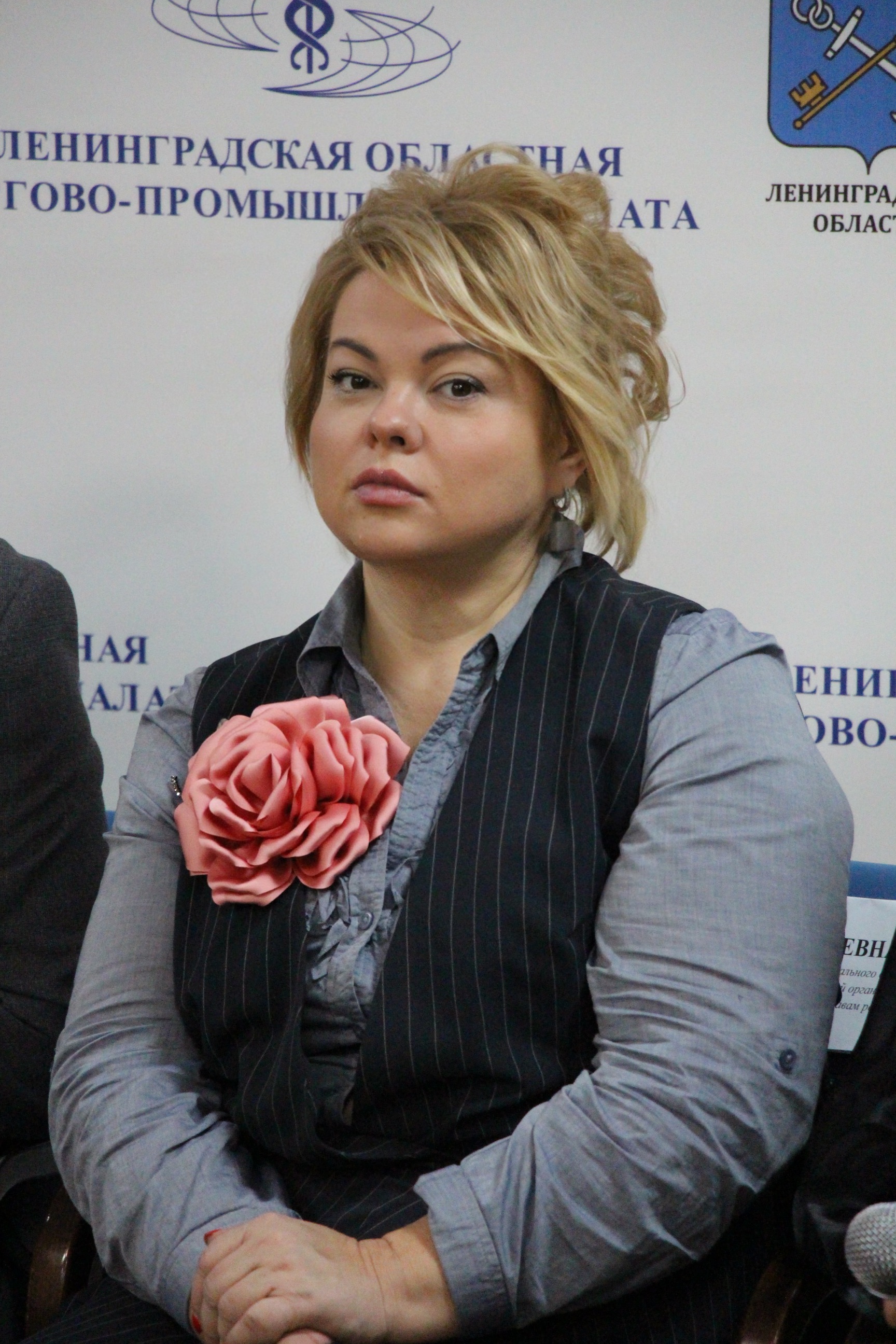 image_0 image_0