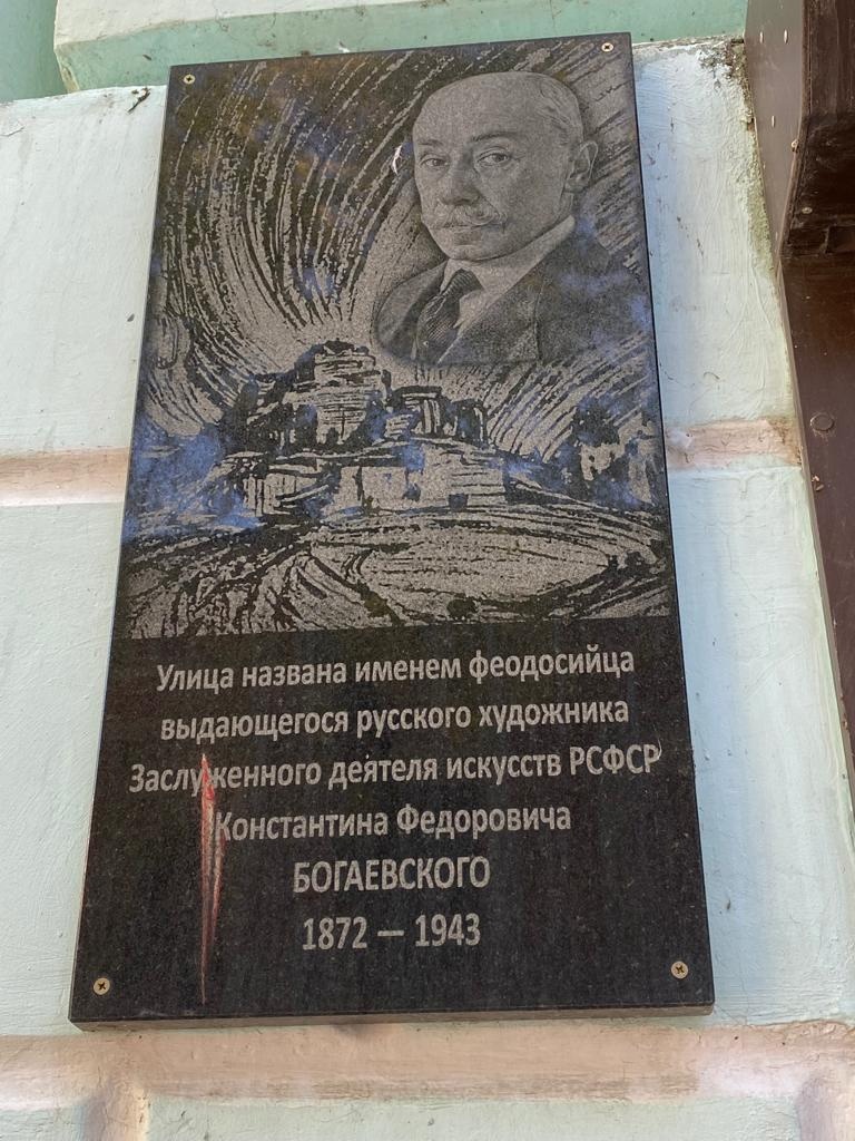 image_0 image_0