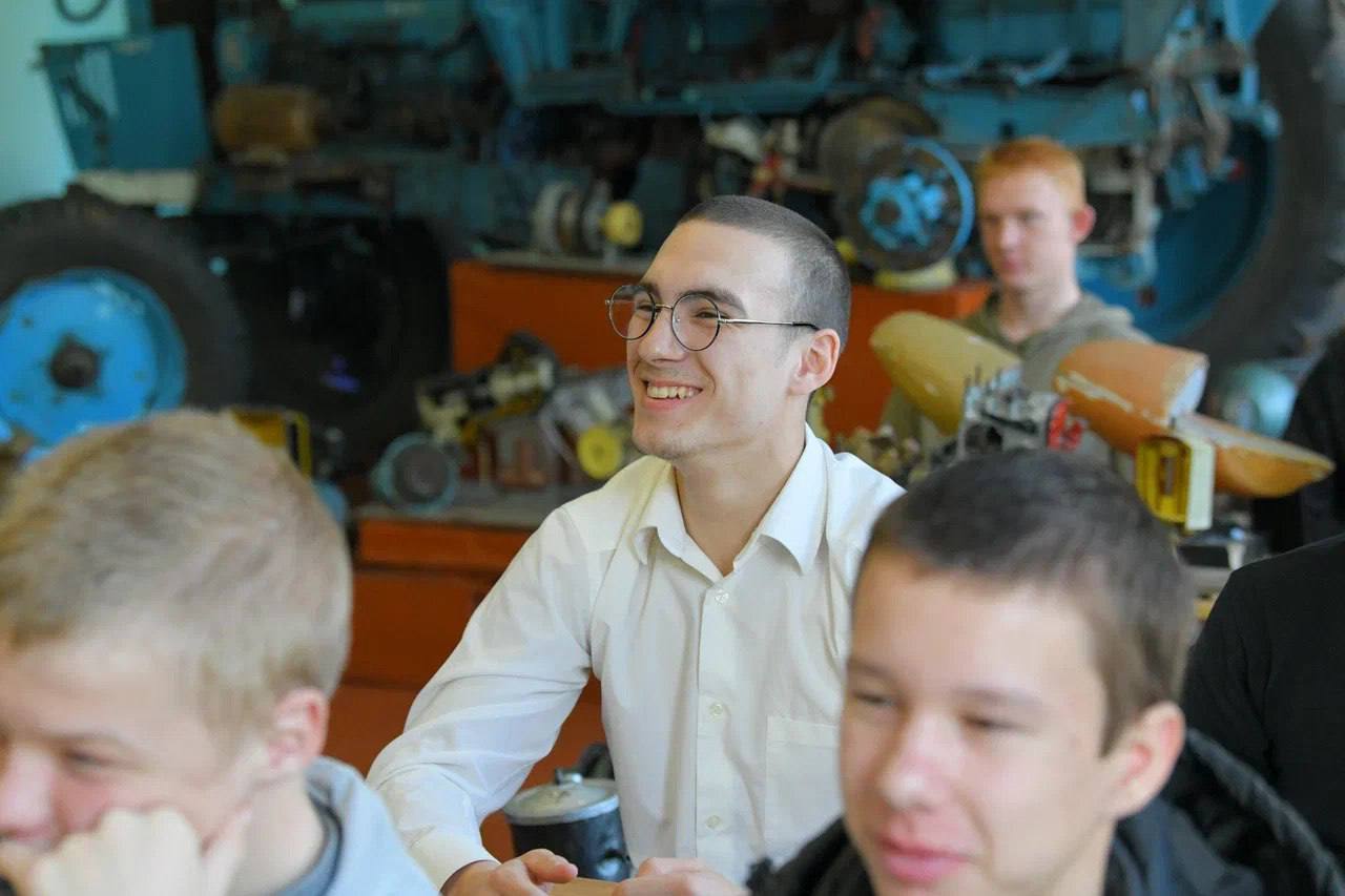 image_0