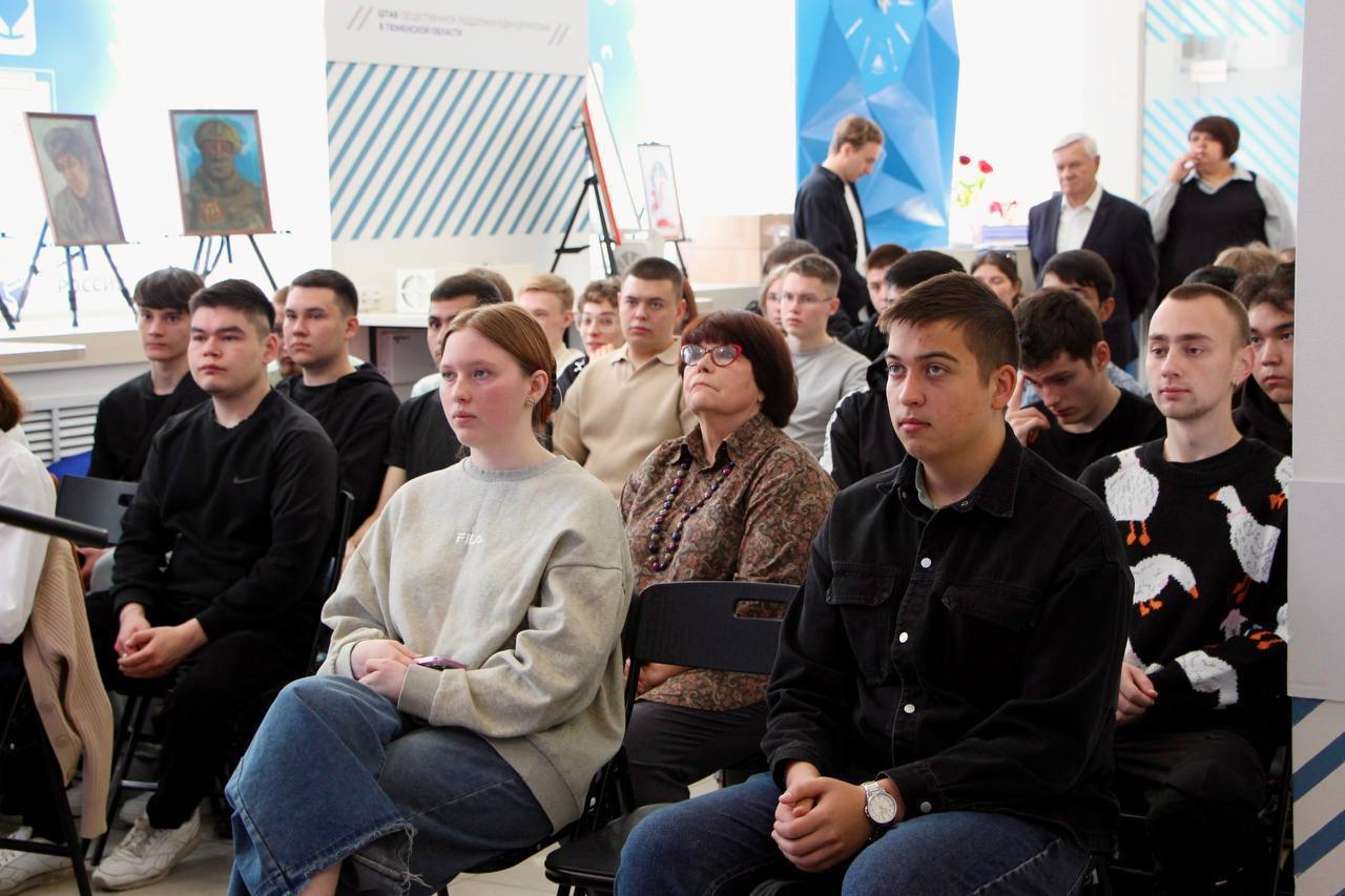 image_0 image_0