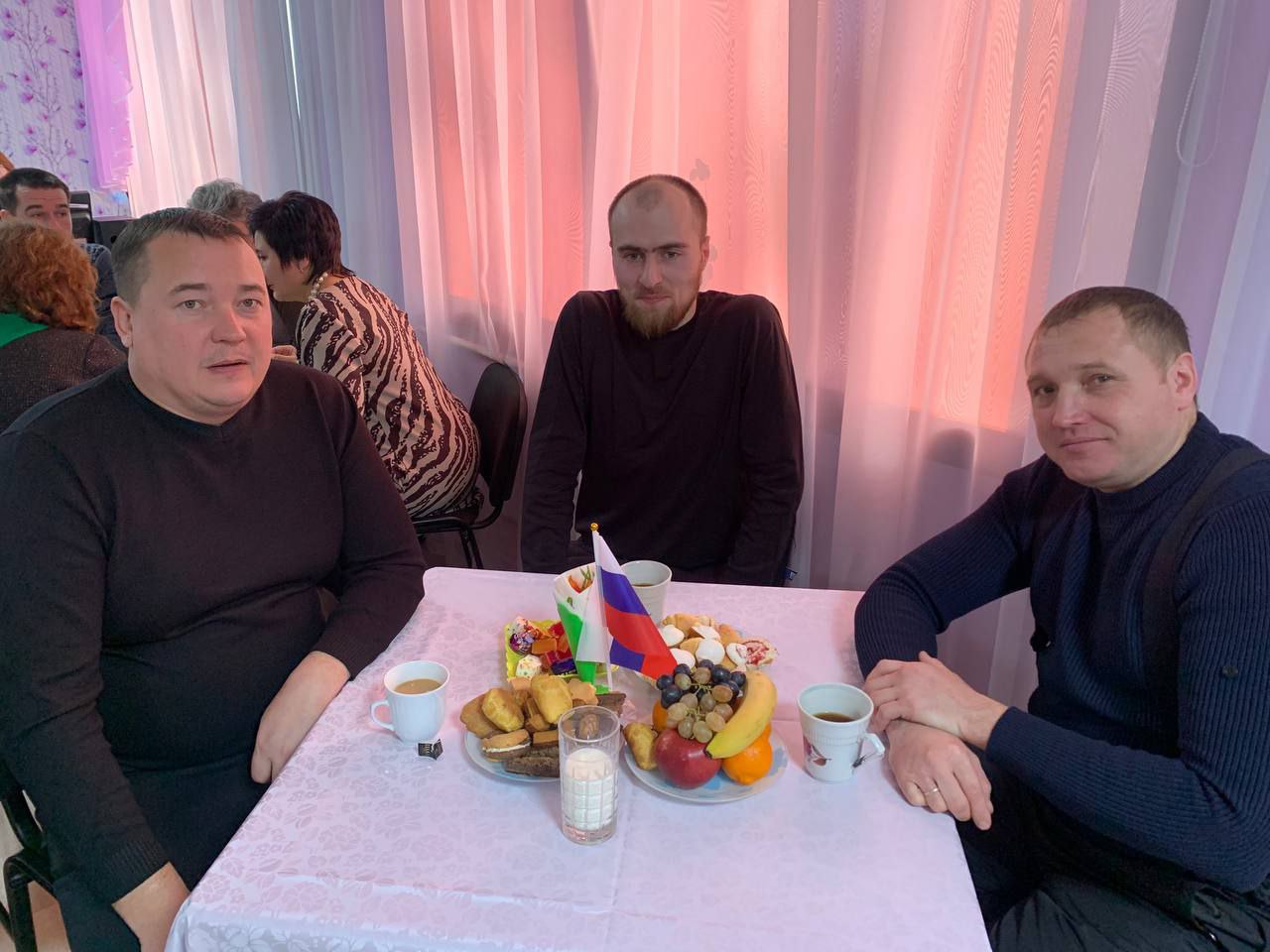image_0 image_0
