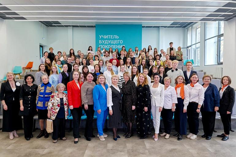 Женский код Удмуртии: творчество, семья, самореализация