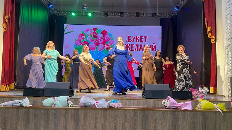 Международный женский день с омскими союзницами