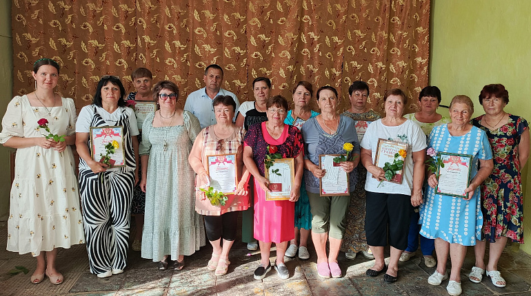 Нехаевский женсовет развивает женское движение в районе