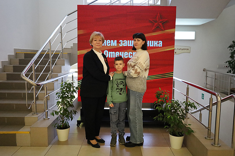 Председатель Рязанского РО СЖР исполнила мечту мальчика из города Сапожок