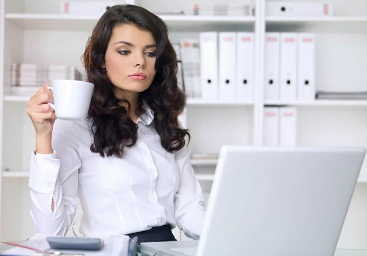 День деловых женщин в России отмечают 21 октября 