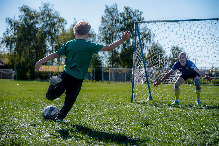 Семейный турнир по футболу закрыл программу Фестиваля «Семья в спорте» 2025 года