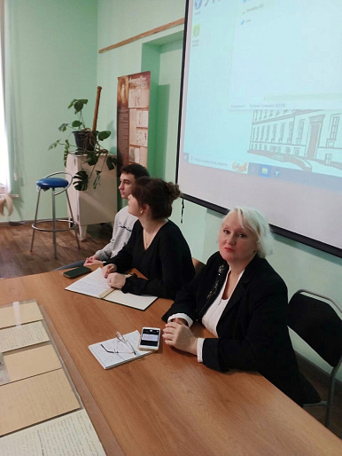 Тверского активистки приняли участие в патриотической встрече со студентами медакадемии