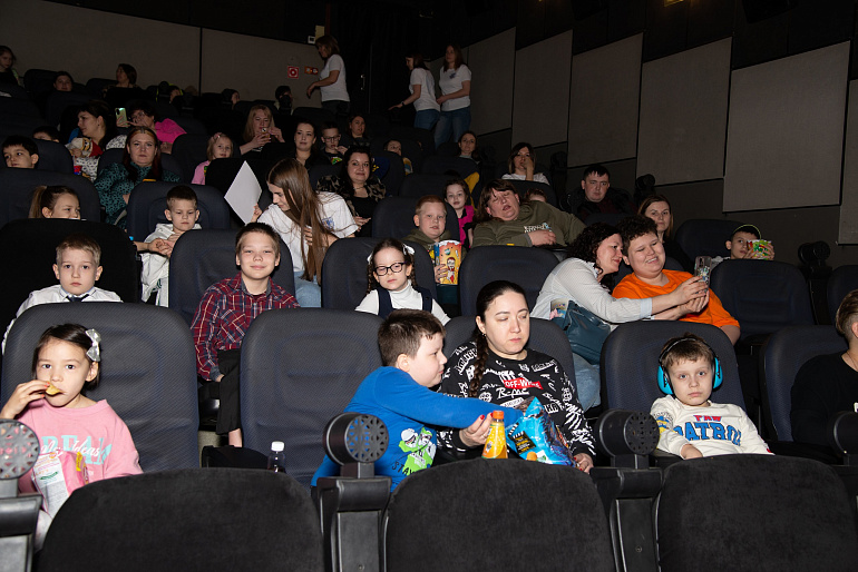 В Пензе состоялся адаптивный кинопоказ для детей с РАС