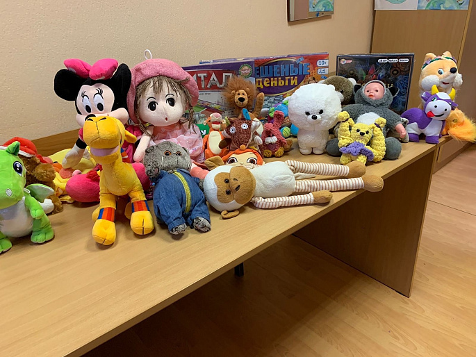 Женсоветы Псковской области собрали подарки для маленьких пациентов медучреждений 