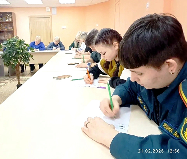 Калужские активистки приняли участие в Межрегиональной акции «Паустовский диктант»