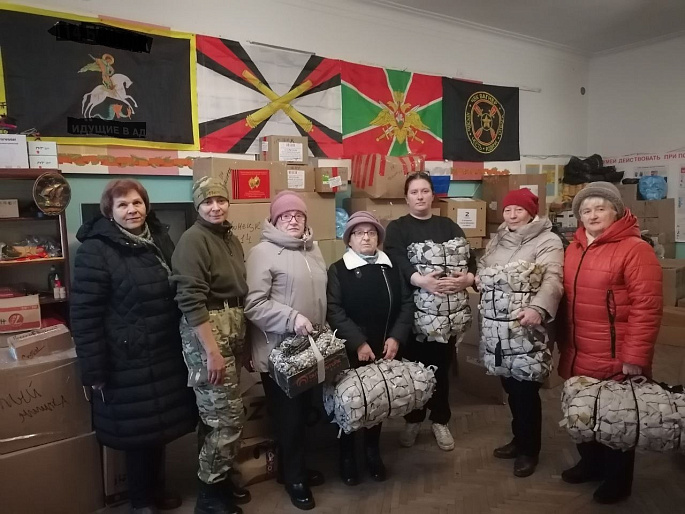 Кимовские союзницы побывали в гостях у новомосковских волонтеров