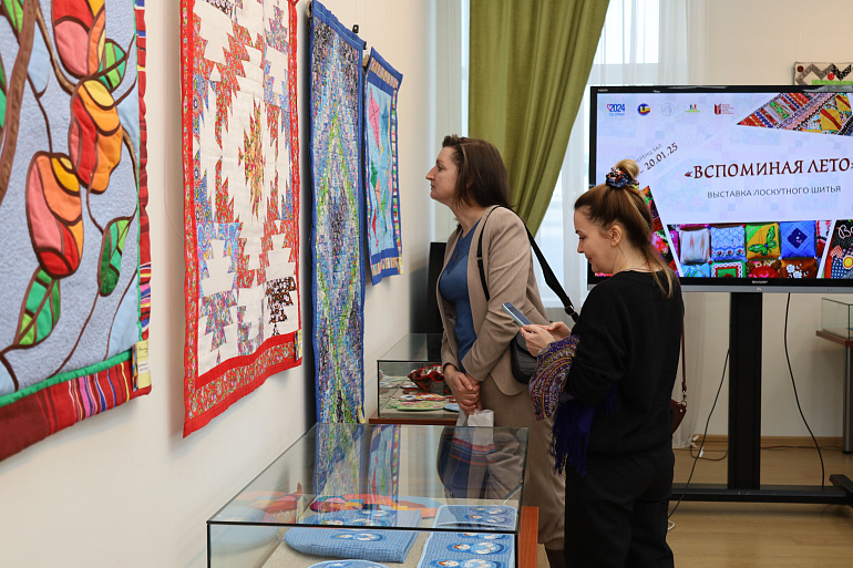 Волшебный мир лоскутного шитья в рязанской областной библиотеке