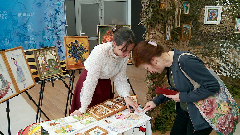 "СВОими руками": выставка-ярмарка в поддержку защитников Родины