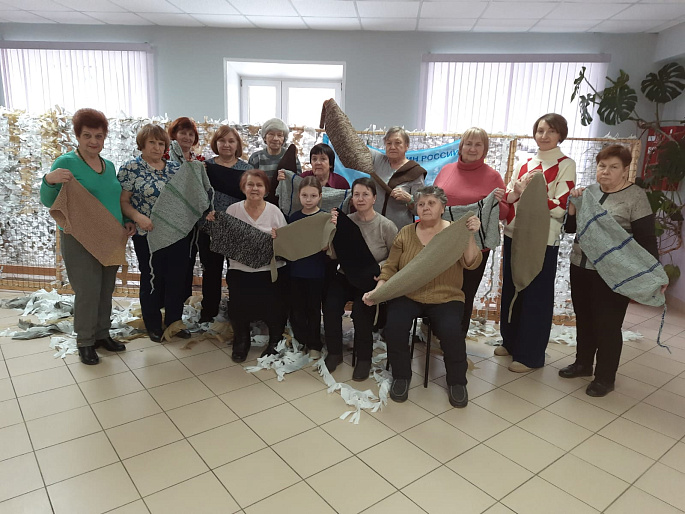 "Связано с любовью". Теплая помощь от Заокского женсовета бойцам СВО