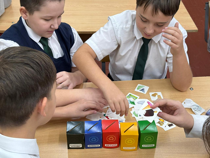 Совет женщин Оренбуржья проводит экологические уроки по проекту «Навстречу Уралу»