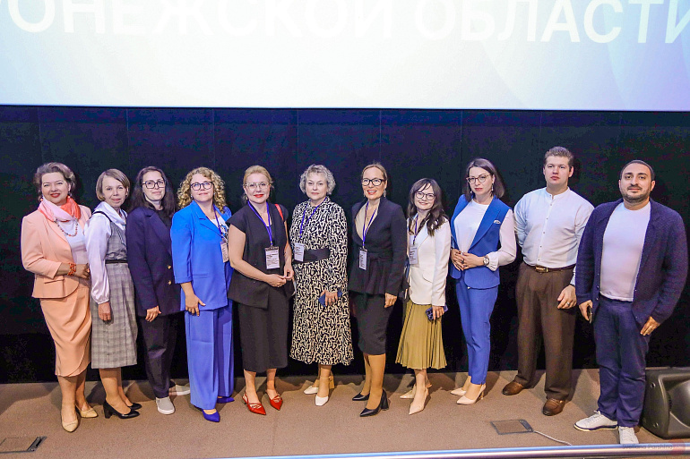 Союзницы Воронежа приняли участие в сессии Ассоциации негосударственного образования