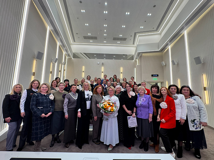 Отчетно-выборная конференция Союза женщин Ленинградской области прошла в Лахта Центре