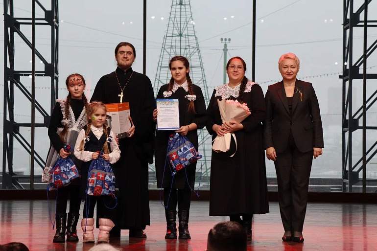 Нижегородский совет женщин вручил награду за сохранение лучших семейных традиций