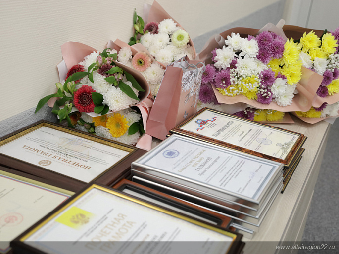 Советы женщин и социальные работники - едины в деле поддержки земляков