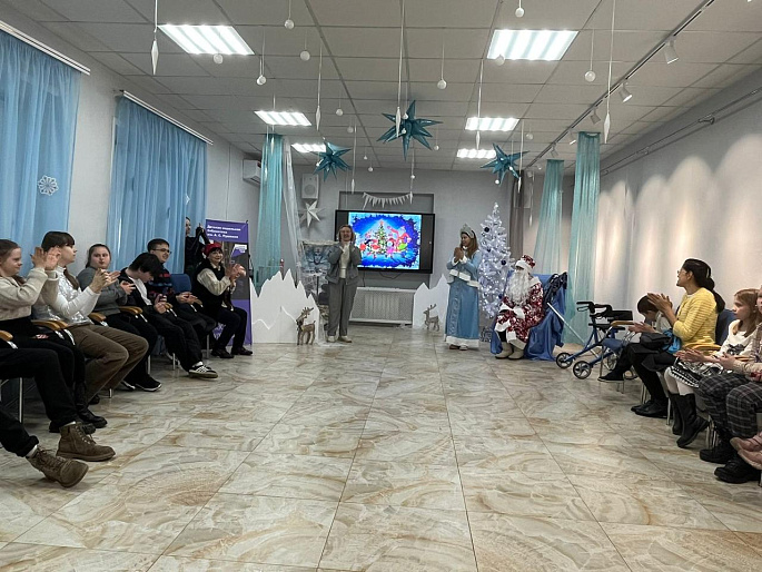 Новоусманский женсовет организовал праздник для детей с ОВЗ