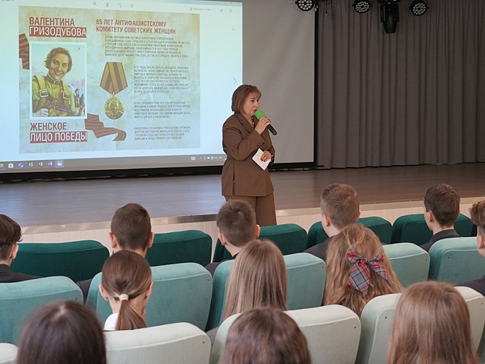 Связь времён не оборвётся: в Смоленске хранят память о героях прошлого и настоящего
