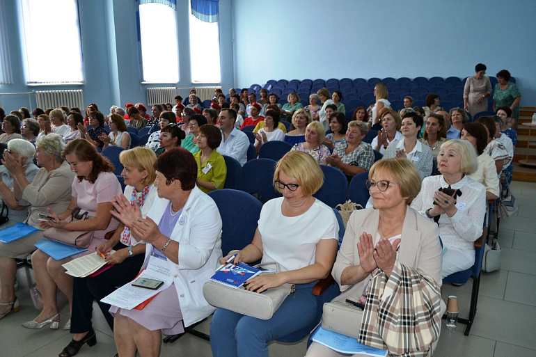 В Алтайском крае прошло очередное занятие «Школы наставничества»