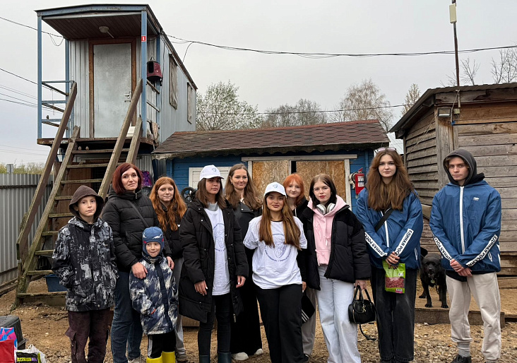 Юные тверские союзницы побывали в приюте для бездомных животных