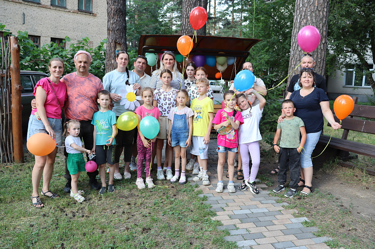 В Томской области официально установлен День многодетной семьи