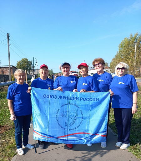 Рябиновую аллею в память о земляках-участниках СВО высадили в Камбарке