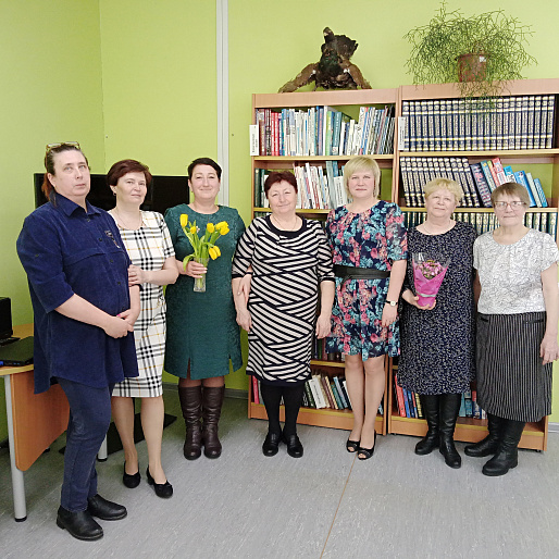 Активная общественная жизнь поморочек