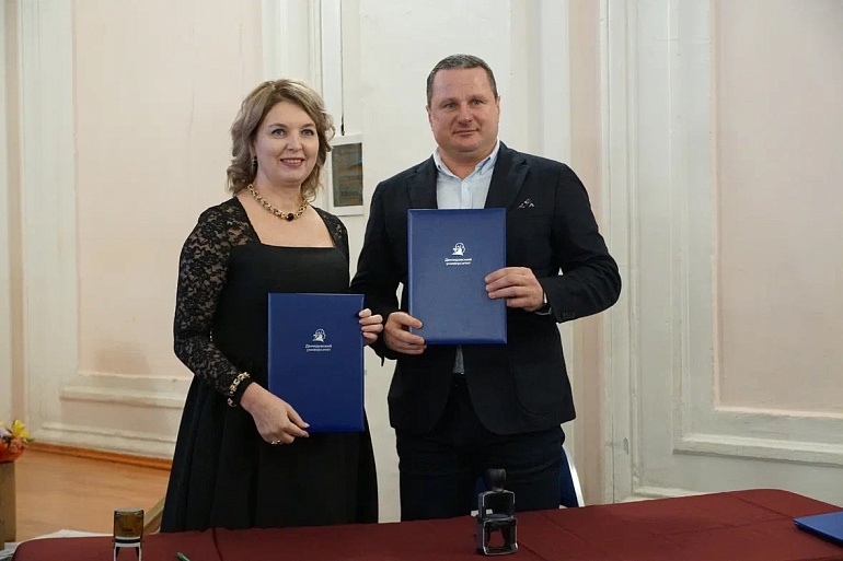 Союз женщин Ярославской области и ЯрГУ им. Демидова подписали соглашение о сотрудничестве